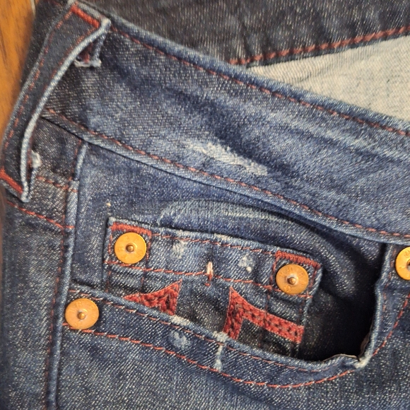 True Religion Medium Wash Low Rise Women's Blue Jeans - Picture 2 of 8